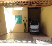 Casa para Venda, em Mogi das Cruzes, bairro Vila Lavínia, 3 dormitórios, 3 banheiros, 1 suíte, 3 vagas